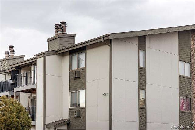 Photo - 2280 S Oswego Way Unit 305