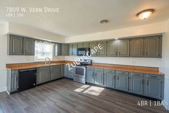 Photo - 7809 W Vern Dr