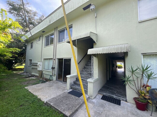 Photo - 2628 NA Unidad 3