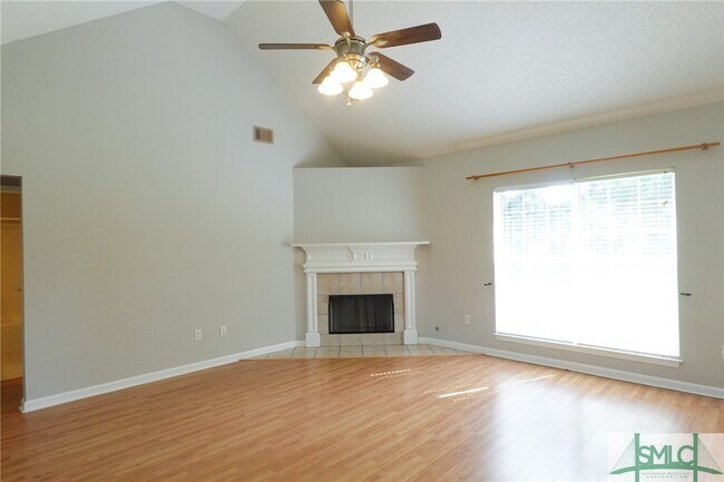 Photo - 89 Ashley Ct