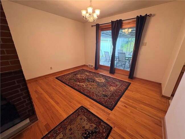 Photo - 2800 College Park Rd