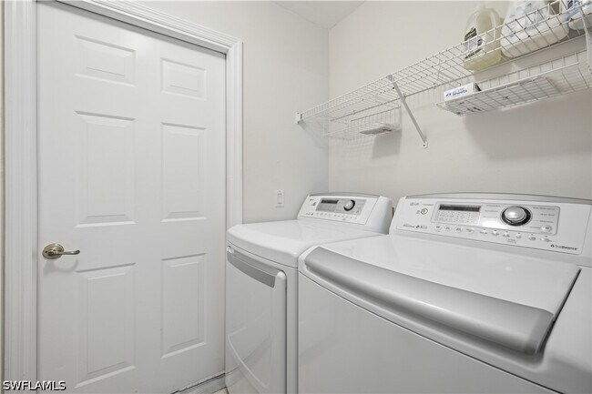 Photo - 1953 Crestview Way Unit 161