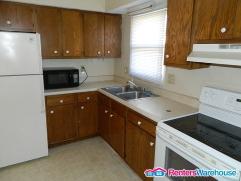 Photo - 2753 Cleveland Ave