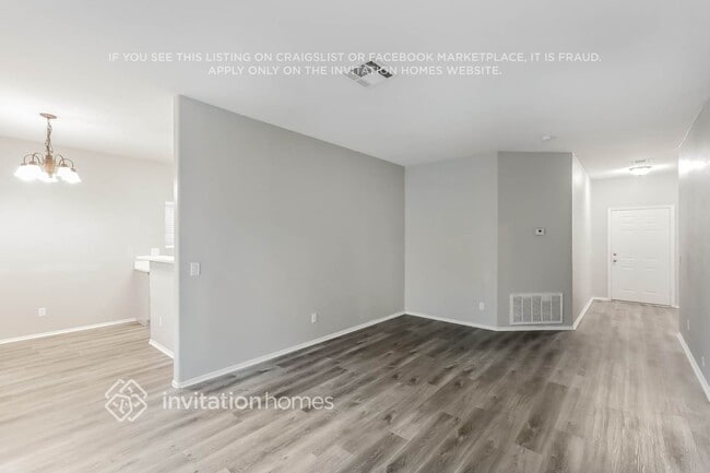 Photo - 833 E Minton St