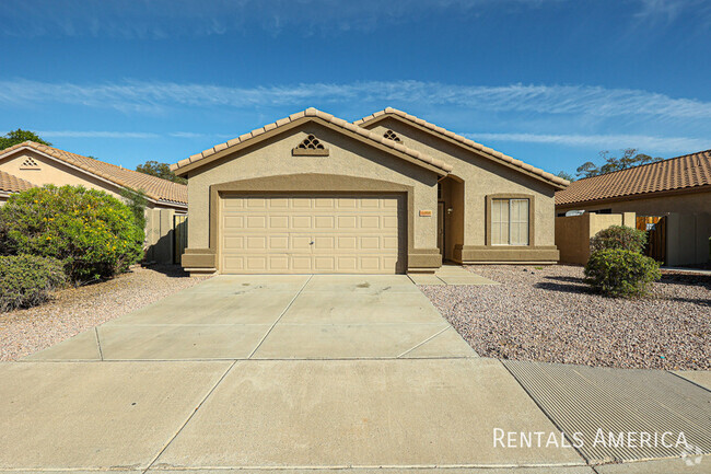 Building Photo - 6958 W Juniper Ave Rental