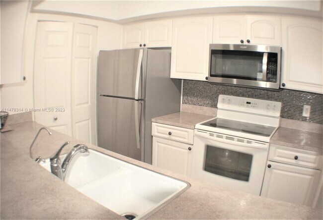 Photo - 284 NW 69th Ave Unit 280