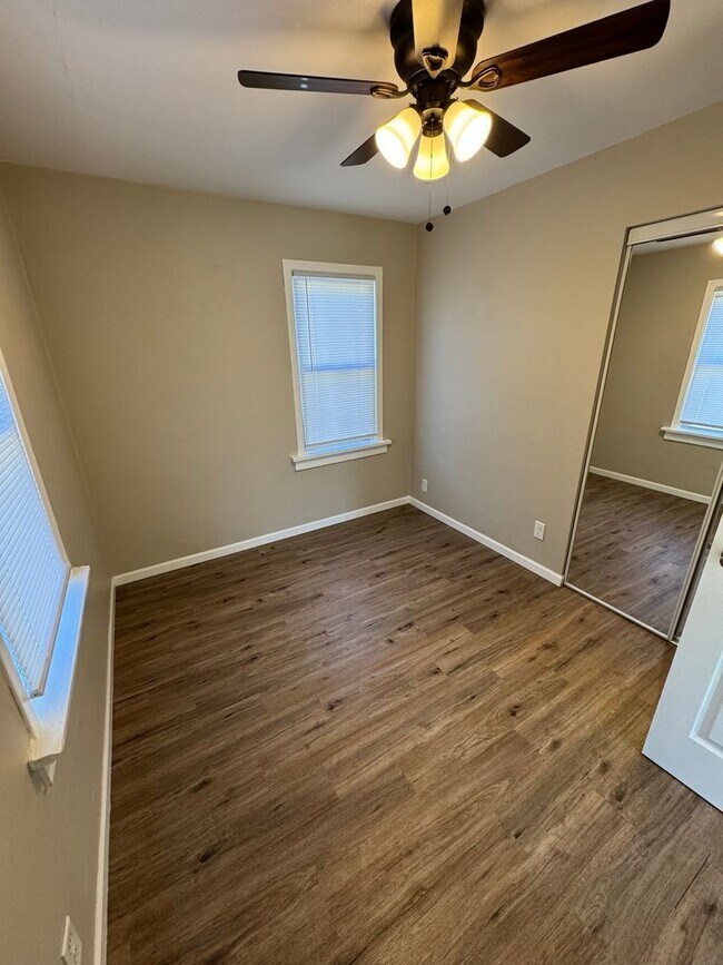 Photo - Two Bedroom One Bathroom Home in Machesney...
