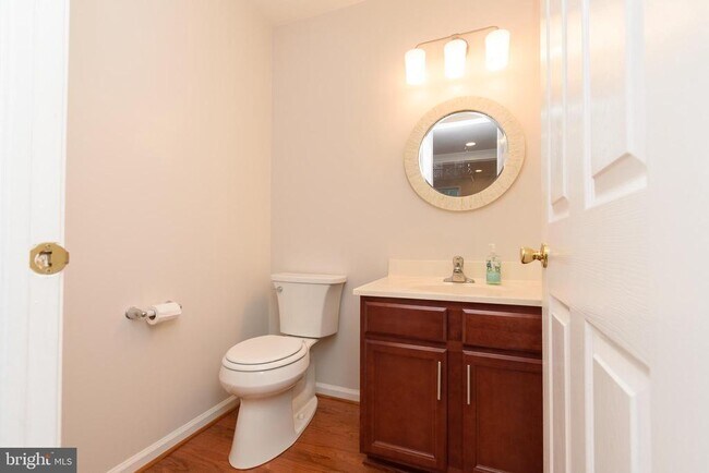 Photo - 521 Dogwood Dr