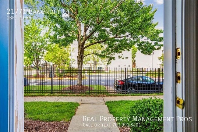 Photo - 21771 Bancroft Ct
