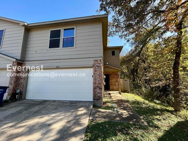 Building Photo - 320 Ezekial Ave