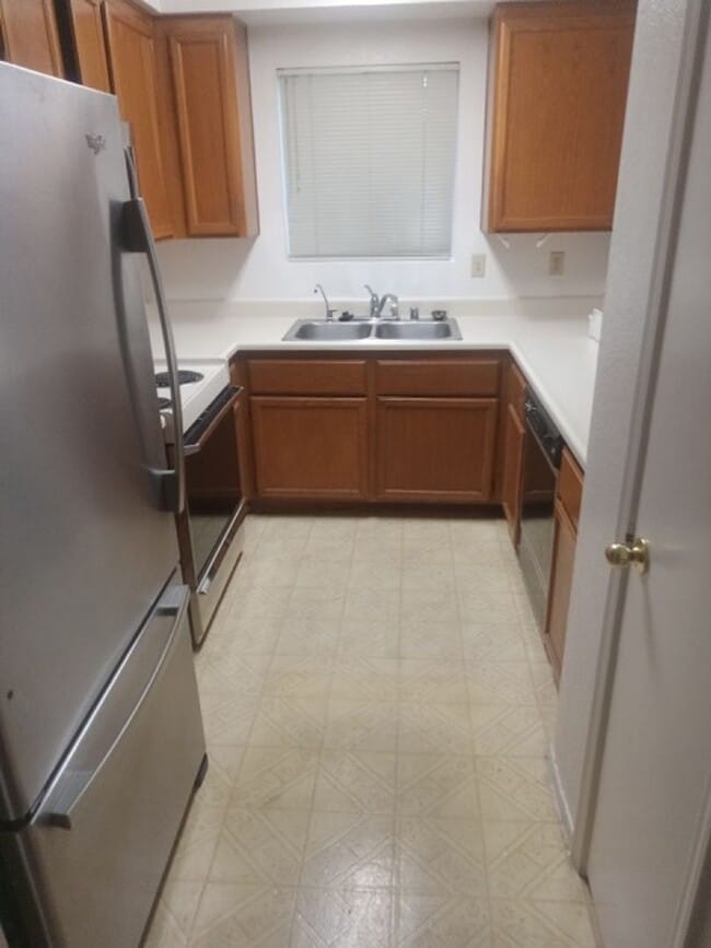 GROUND FLOOR CONDO - GROUND FLOOR CONDO Unit 104