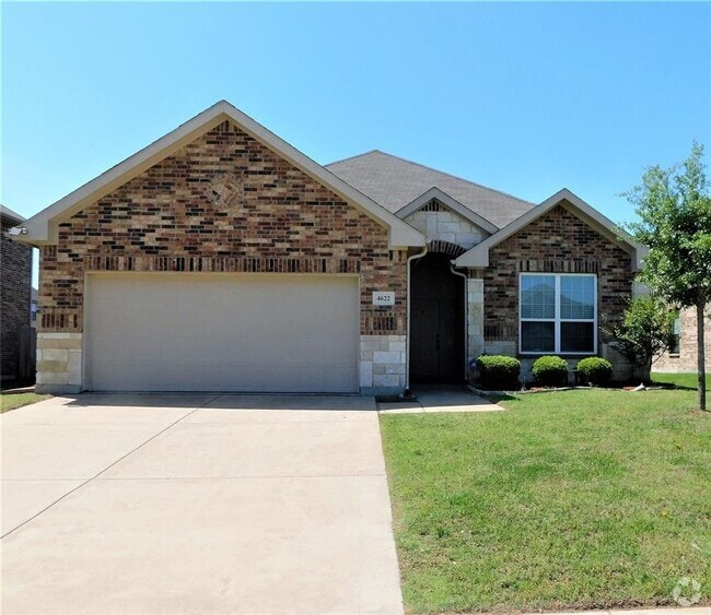 Building Photo - 4622 Cormorant Dr Rental