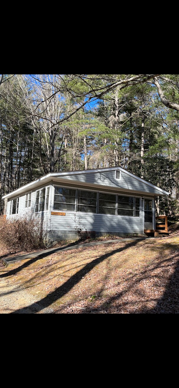 75 Lakemont Cottage Trail-WNC Lake Life at... - 75 Lakemont Cottage Trail-WNC Lake Life at... House