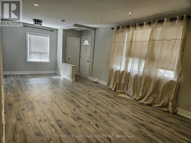 Photo - 21 Highland Park Blvd