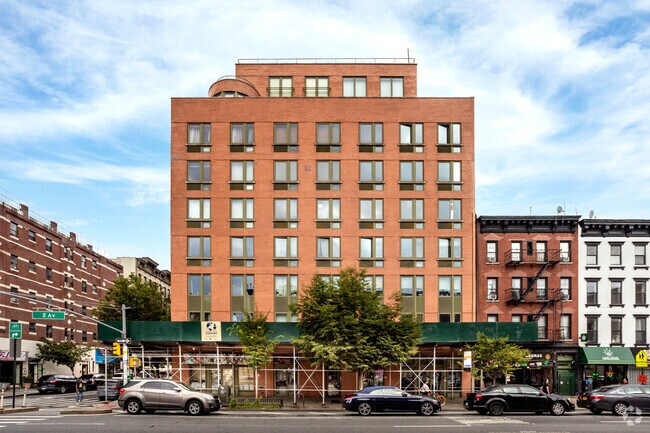 Photo - Crown Condominium