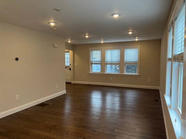 Front Entry - 33 Sterling St Unit 1