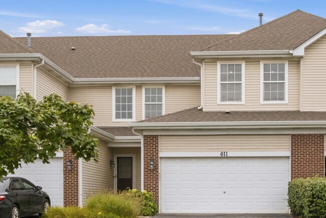 611 Lakeridge Ct