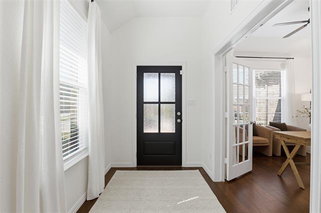 Photo - 15137 Devonne Dr