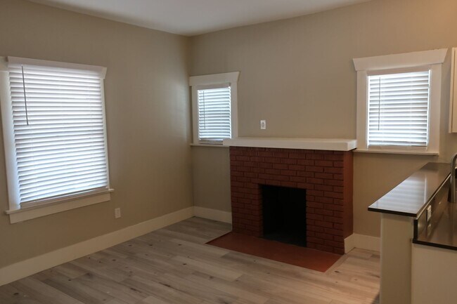 Photo - Fully Remodeled 1 Bedroom Duplex Apartment...