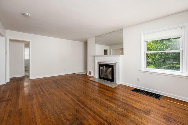 Photo - 112 Howard Ave