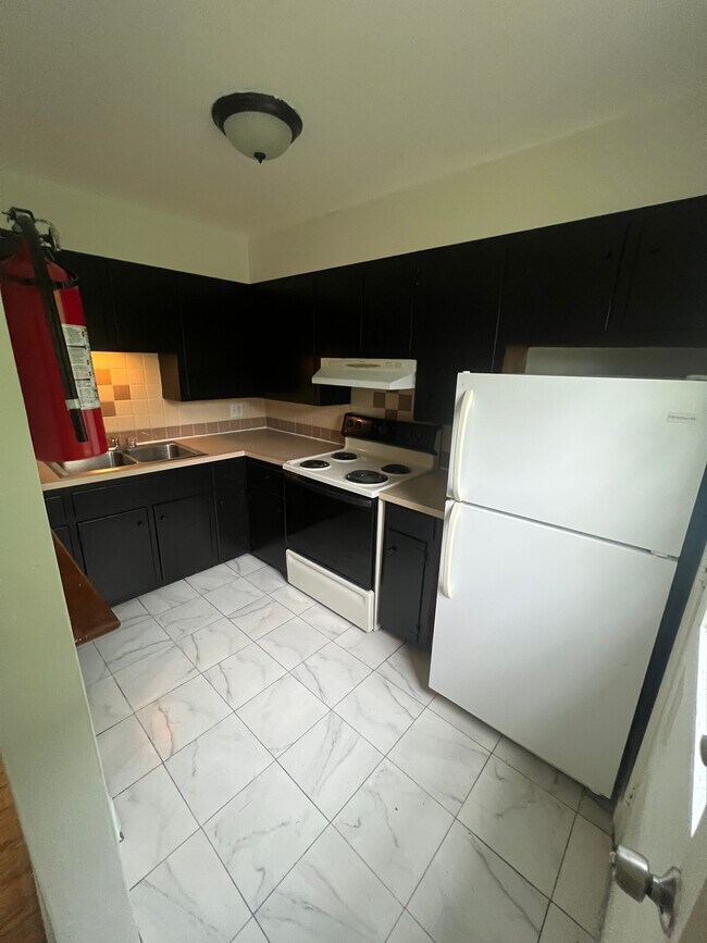 Photo - 1 Kenalcon Dr Apartments