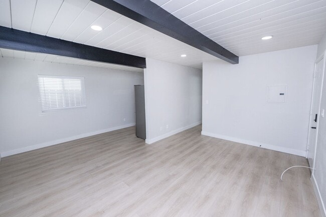 Photo - 2813-15 46th St Unit 2813 46th Street