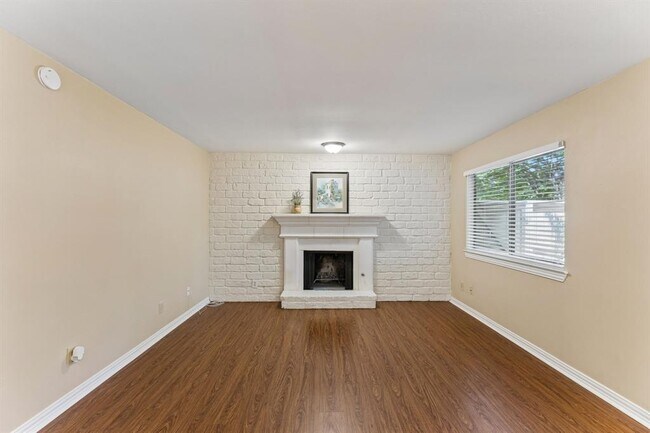 Photo - 8340 Fathom Cir Unit 103