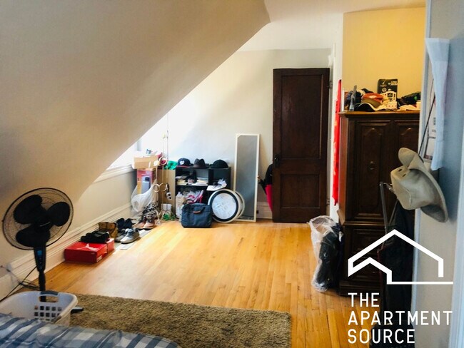 Photo - 3047 N Clifton Ave Unit CH