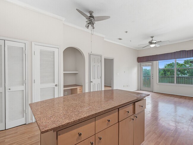 1441 East St Unit 315