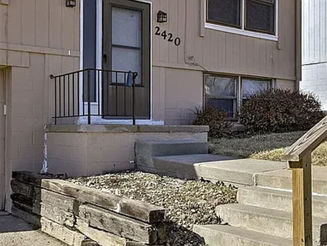 Building Photo - 2420 N 88th St Rental