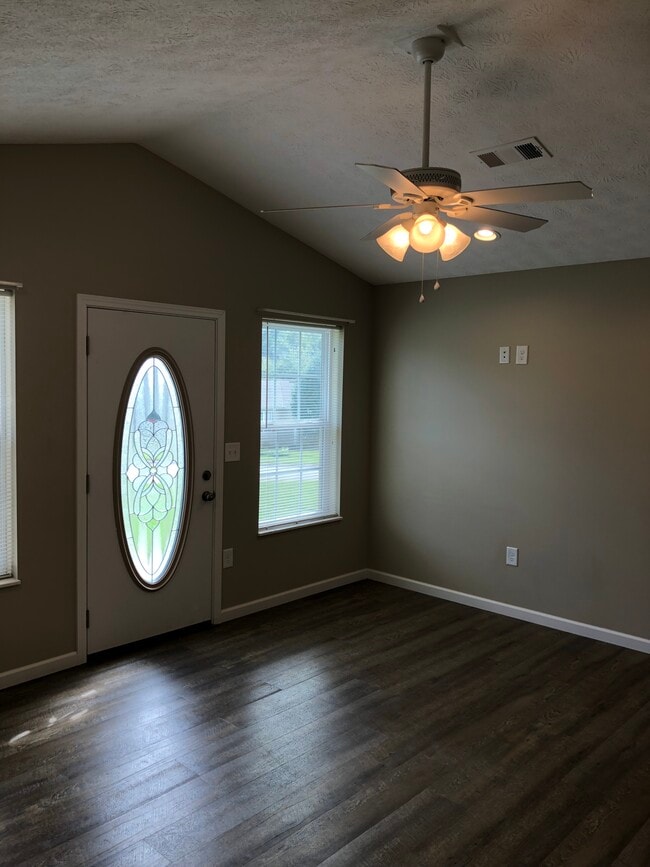 Photo - 1117 Liberty Hall Dr