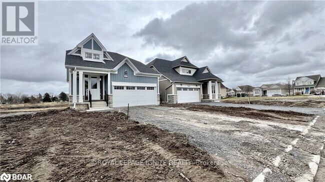 Photo - 10 Oakmont Dr