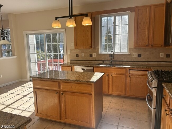 Photo - 226 Winding Hill Dr