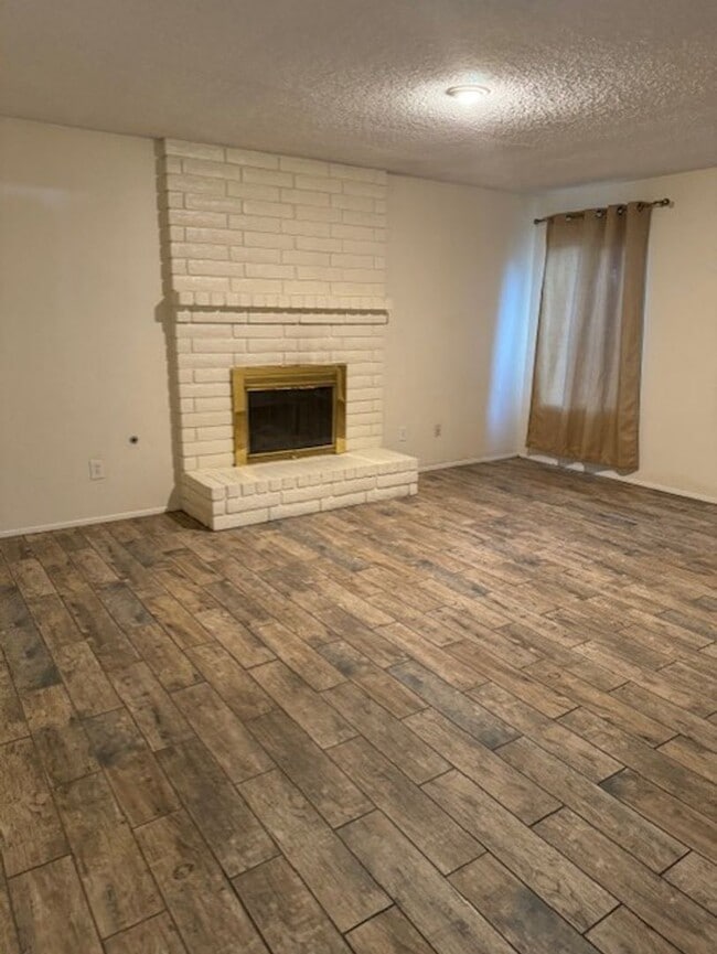 Photo - 409 Quailridge Rd Unit B