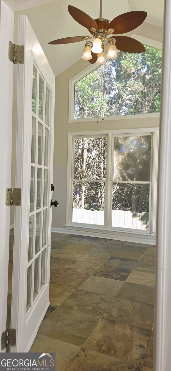 Photo - 3770 Glennvale Ct