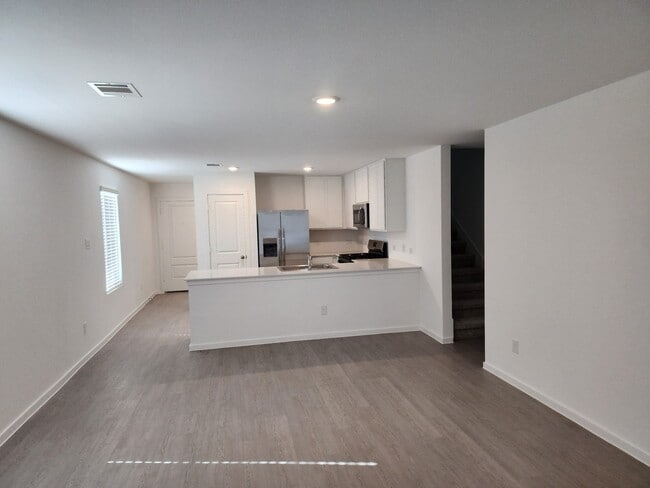 Photo - 3049 Majestic Sunrise Dr