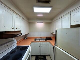 Photo - 3765 S Hopkins Ave Unidad 7a