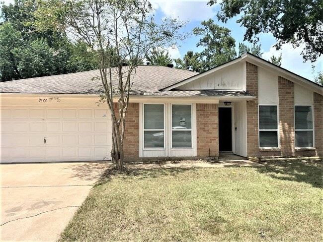 Building Photo - 9422 Chartermoss Cir