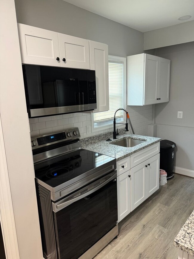 Photo - 716 E 23rd St Unit BC AVAILABLE $650