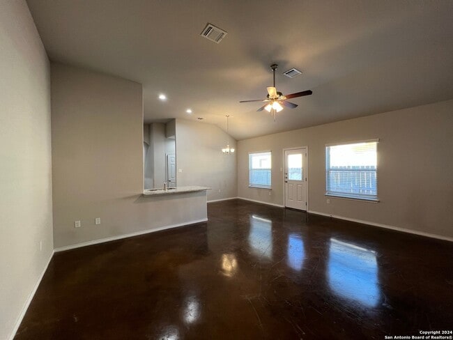 Photo - 1121-1123 Stanley Way Unidad 1123 Stanley Way