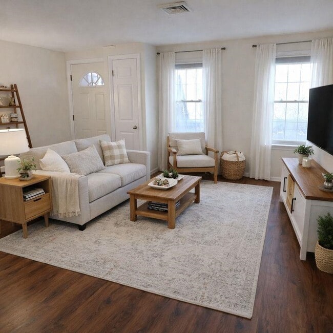 Building Photo - 201 York St Unit # 1