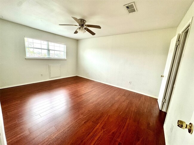 Photo - 5813 Lucy Ln