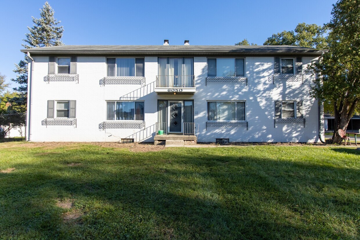 Photo - 6050 Laurel Hall Dr (Indianapolis, IN)