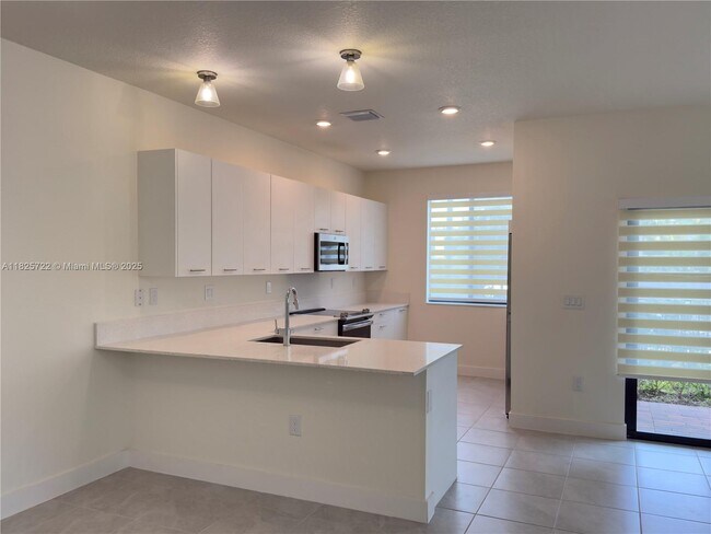 Photo - 8317 NW 45th St