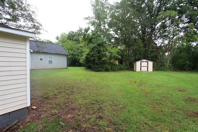 Photo - 247 Bynum Ave