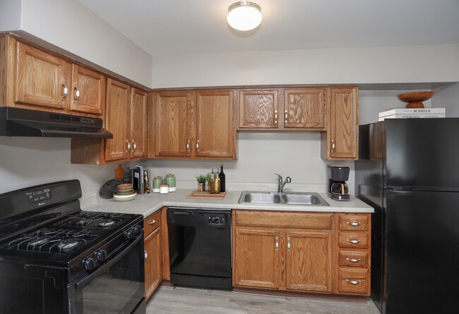 Photo - River Pointe Townhomes