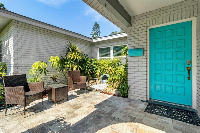 Photo - 5127 Caesar Way S