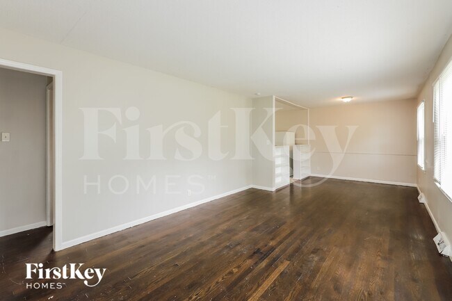 Photo - 1403 NE 67th Pl