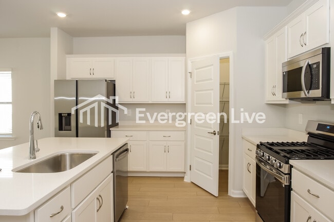 Photo - 14729 Mountain Strm Dr