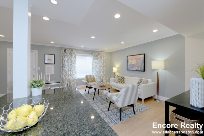 Photo - 140 Thornton Rd Unit #2DLX